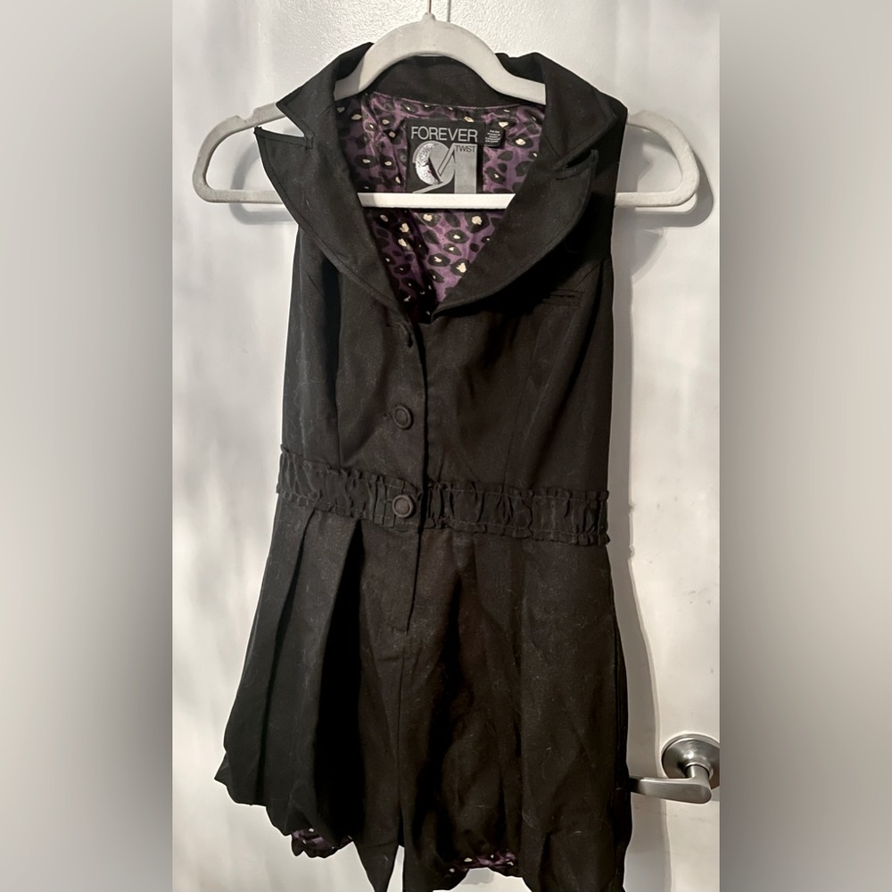 Black Collared Romper, Satin Liner w/ Puffed Legs & Large Buttons | Forever 21